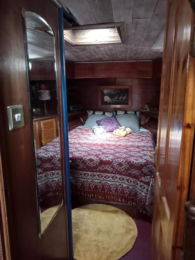 Bateau De Pirates Gruissan Exterior foto